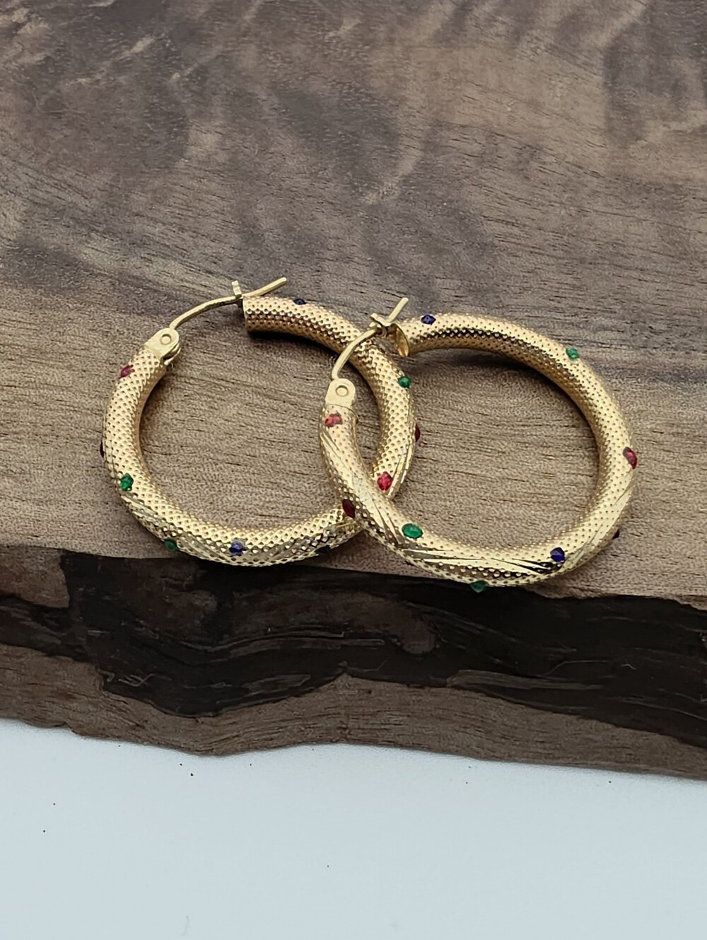 Vintage 14k Gold Textured Quilted Multicolor Enamel Dot 1" Hoop Earrings